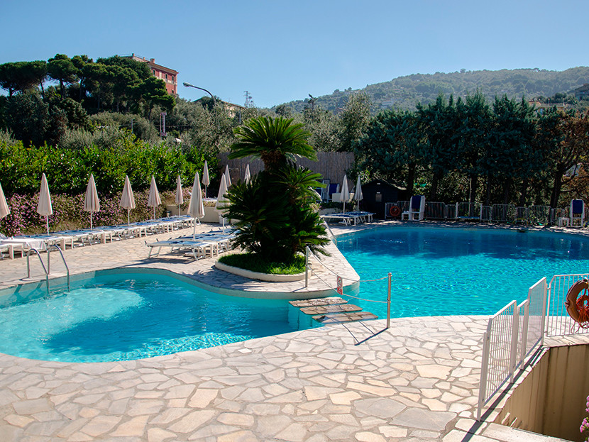 Hotel with Swimming Pool Sorrento